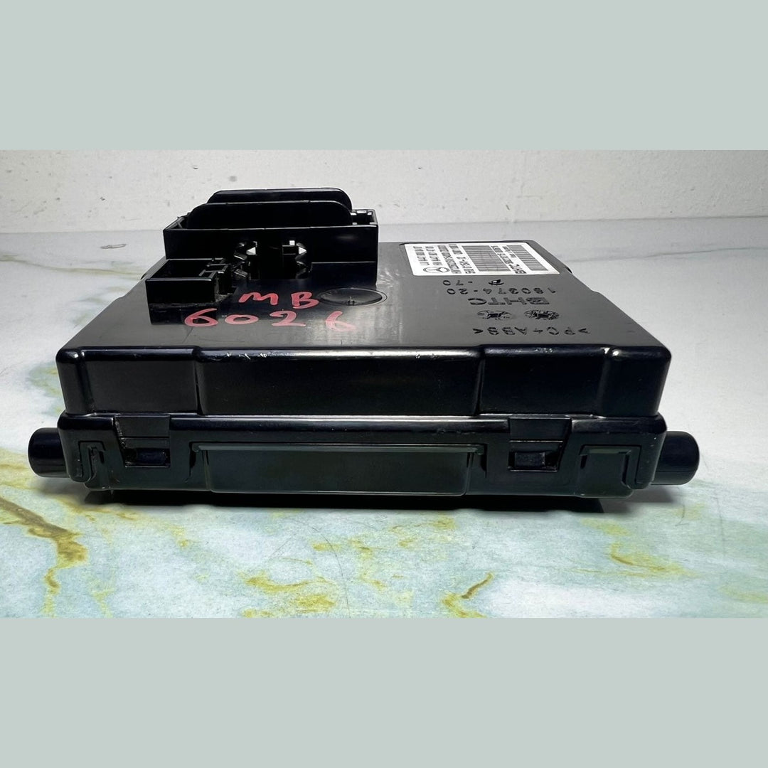 Mercedes-Benz Air Conditioning Control Module Unit A4479000407 W447 Vito V-Class