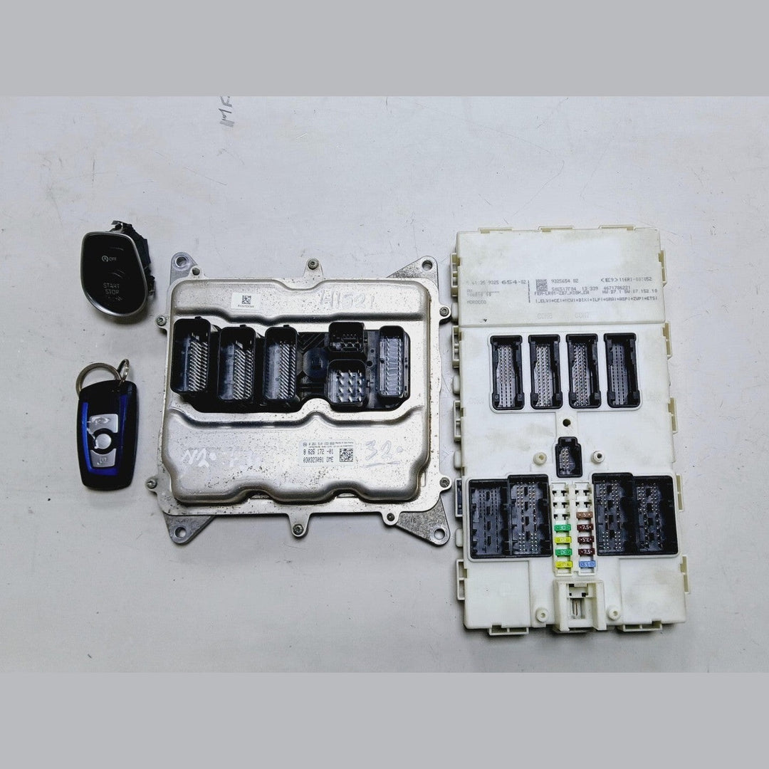 BMW 320i 2014 F30 N20 ENGINE CONTROL ECU UNIT KIT DME 8626172