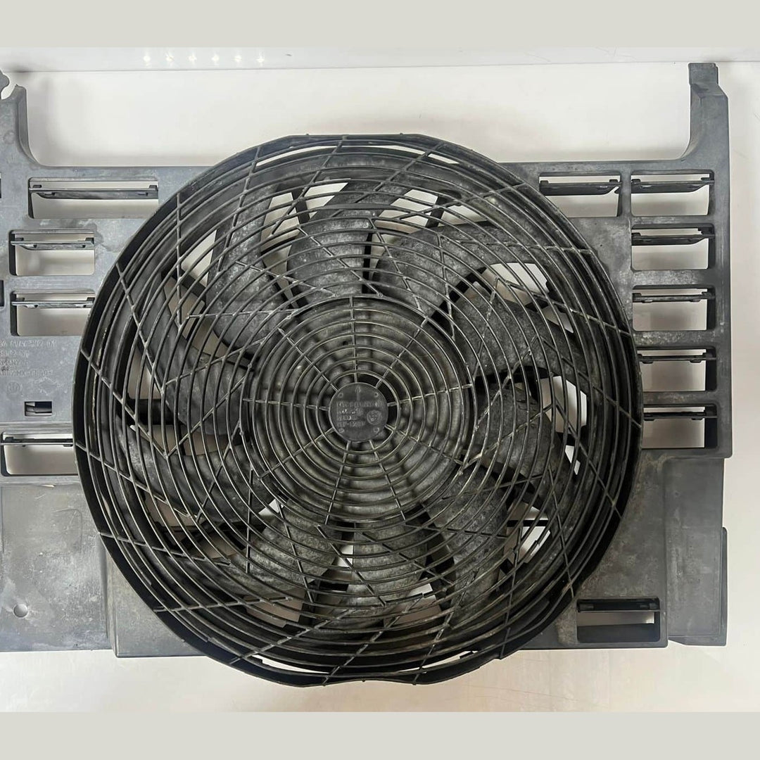 2006 BMW 760i Cooling Fan 6946372 E65 E66 760i 760Li E67 7 SERIES E65 E66
