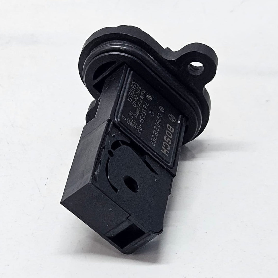 2013-2017 BMW 750i 7 Series F01 F02 F03 F04 Mass Air Flow Sensor 7613234 OEM