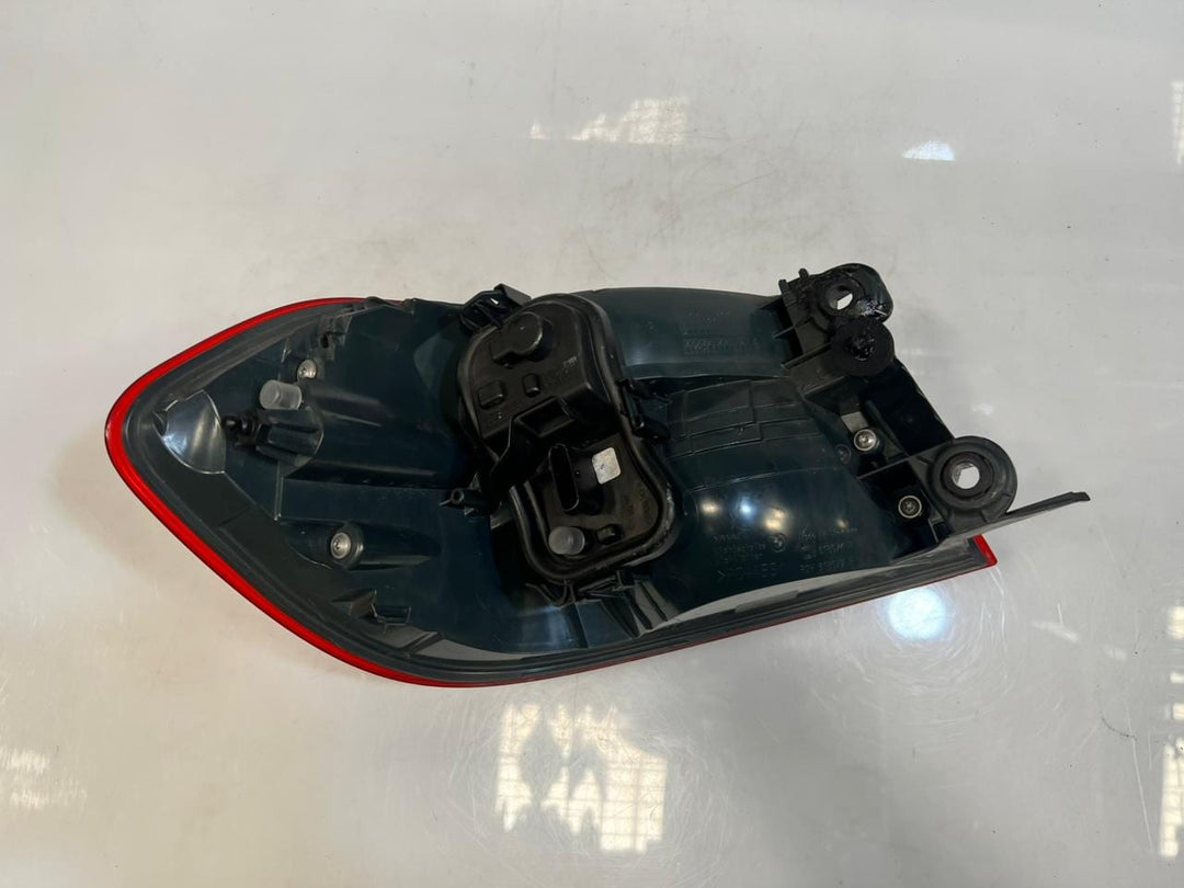 BMW F32, F33, F36, F82, F83 M2 Outer Tail Light LEFT RIGHT 7296098 7296097