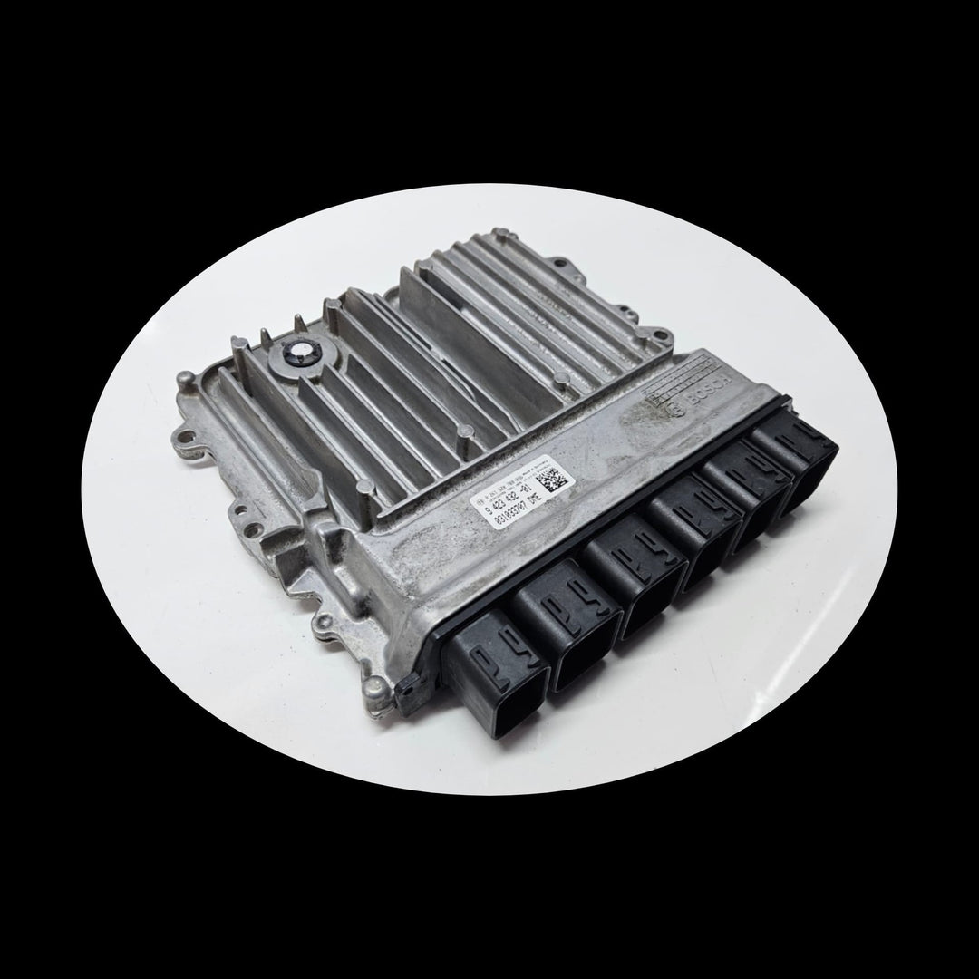 9423432-2018-19 BMW 530i G11 G12 G30 B46 B48 Engine Control Module Unit DME OEM