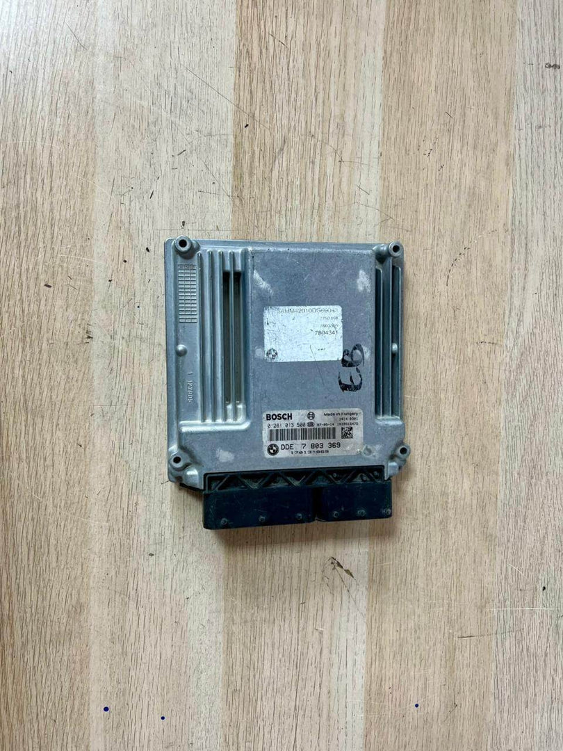 BMW Engine Control Unit 7803369 E60 E61 530xd E65 E66 730D OEM