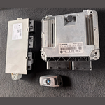 Load image into Gallery viewer, OEM BMW 320D GT F34 N47N M SPORT ENGINE CONTROL UNIT ECU SET  ONLY DDE 8579480