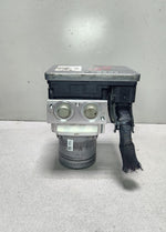 Load image into Gallery viewer, BMW 5 Series G30 G31 540i xDrive Abs Pump Module 6887497 OEM