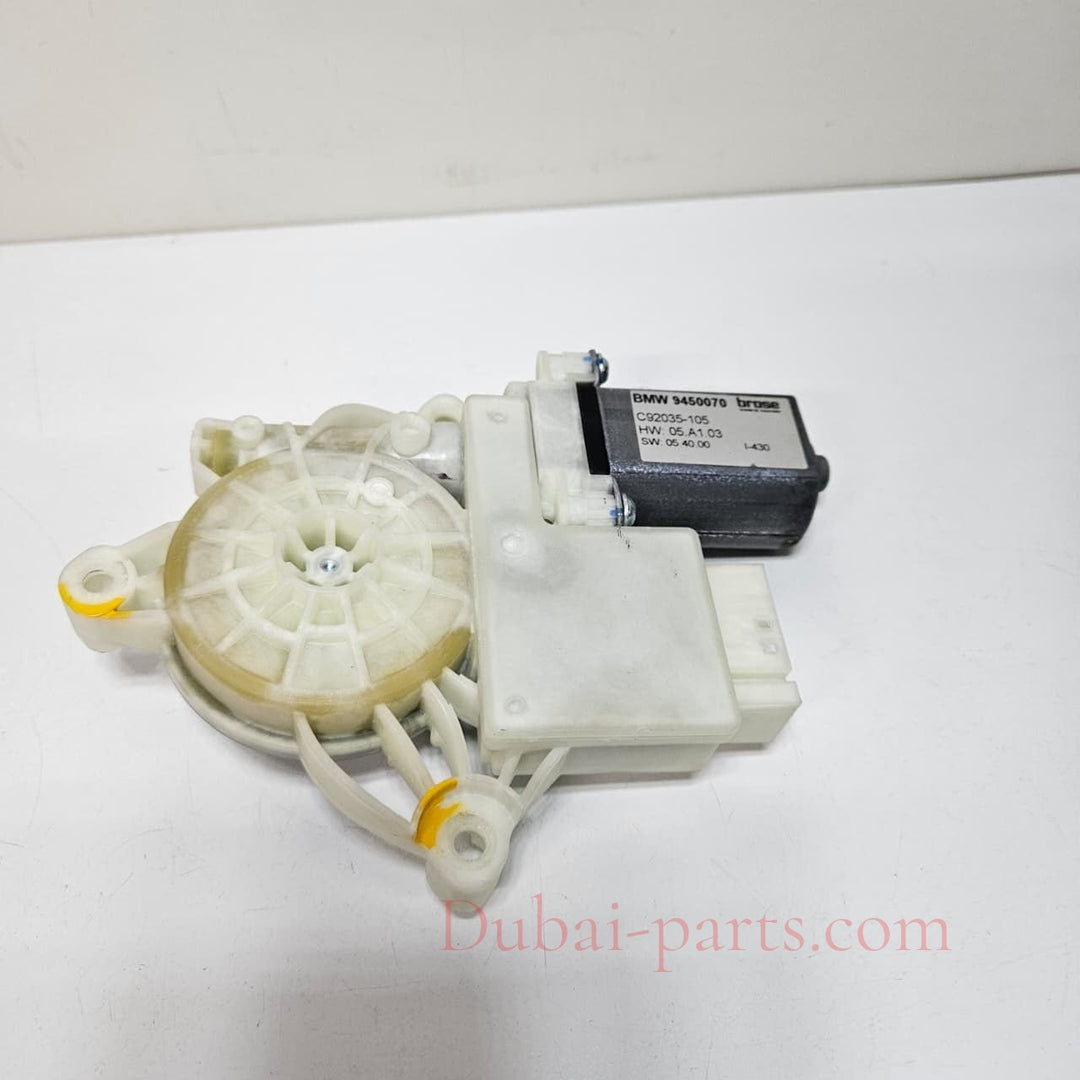 2019-2025 BMW X5 G05 X7 G07. Door Window Motor 9450070 Front Right