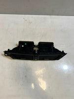 Bild in die Galerieansicht laden, 2012-2015 BMW X1 E84 FRONT CENTER Dashboard Air Vent 9258354 OEM