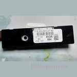 قم بتحميل الصورة إلى عارض الصور، 2011-2014 Mercedes-Benz C180 Antenna Amplifier A2048202789 W204 C-Class.
