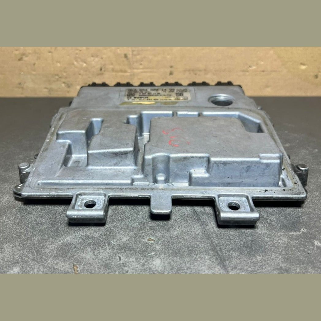 15-20 Mercedes W213 E-Class Engine Control Module Unit ECM ECU A654 9001400 OEM
