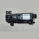 Bild in die Galerieansicht laden, 2018-2019 BMW X3 Fog Light Led Right 7433788 2 Series F40 F44 3 Series G20 G21 