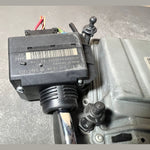 Bild in die Galerieansicht laden, Mercedes W211 ECU Engine Control Module Ignition Key Switch Set A272 1533279 OEM