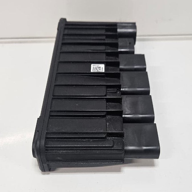 2017-2022 BMW X5 Integrated Power Supply Control Module 8583091
