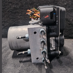Load image into Gallery viewer, OEM Brake Pump BMW X1 E84 Hydraulic Unit ABS Pump Module 6860214 6860215