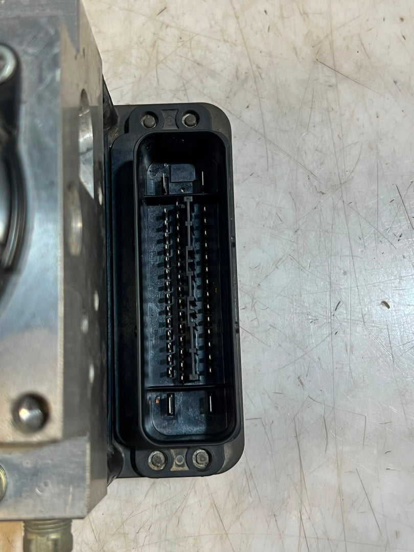 2008-2010 BMW E6X 535i 5 Series E60 520d Abs Pump Control Module 6783360 OEM