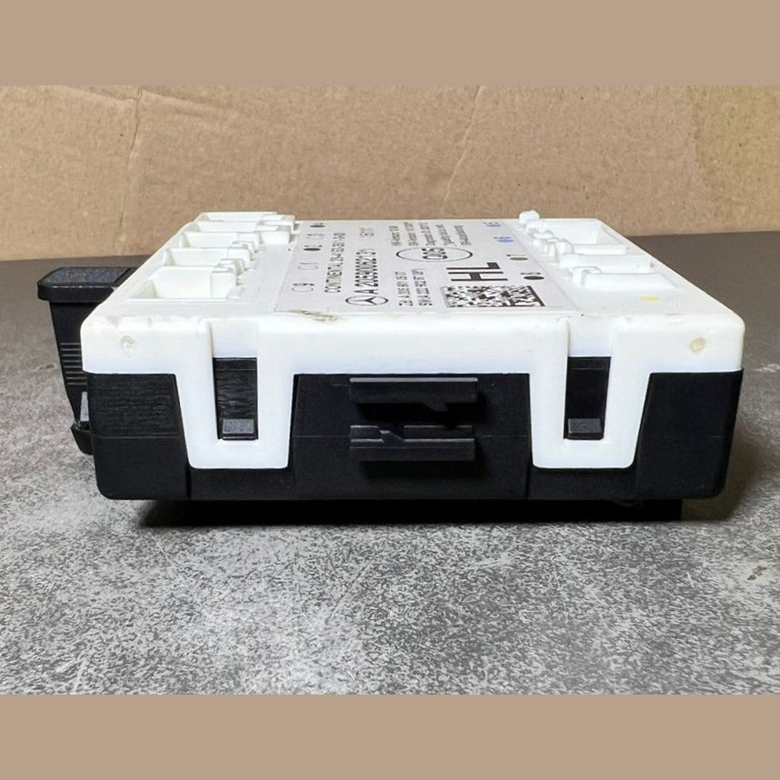 Mercedes-Benz W205 C-Class Rear Left Side Door Control Module A205 9006213 OEM