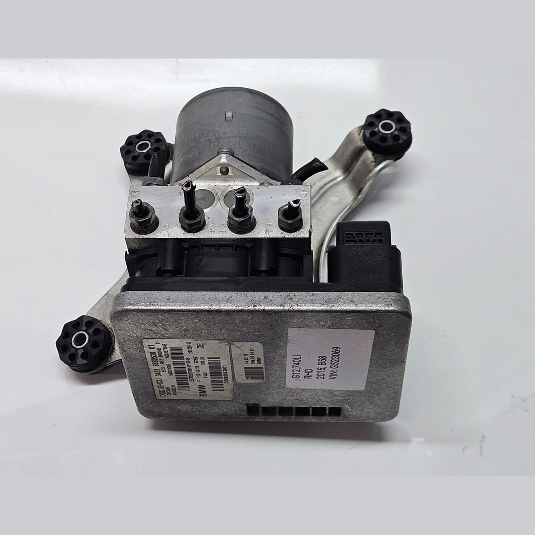 6880538-2016-2019 BMW 750i 740Li G11 G12 Abs Pump Control Module OEM 