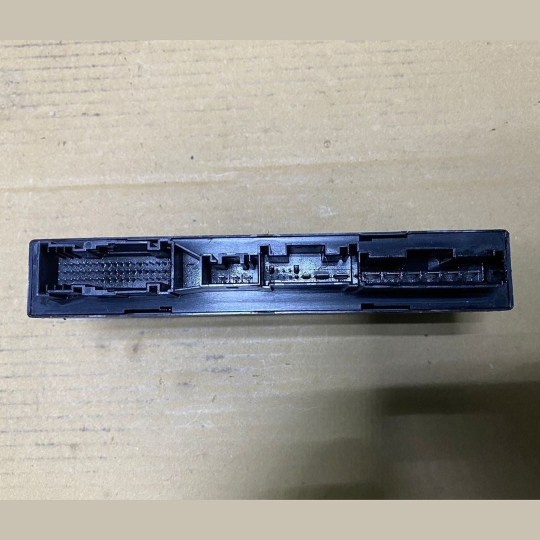 2007 BMW 550i Body Control Module 9114447 5 Series E60 and 6 Series E63