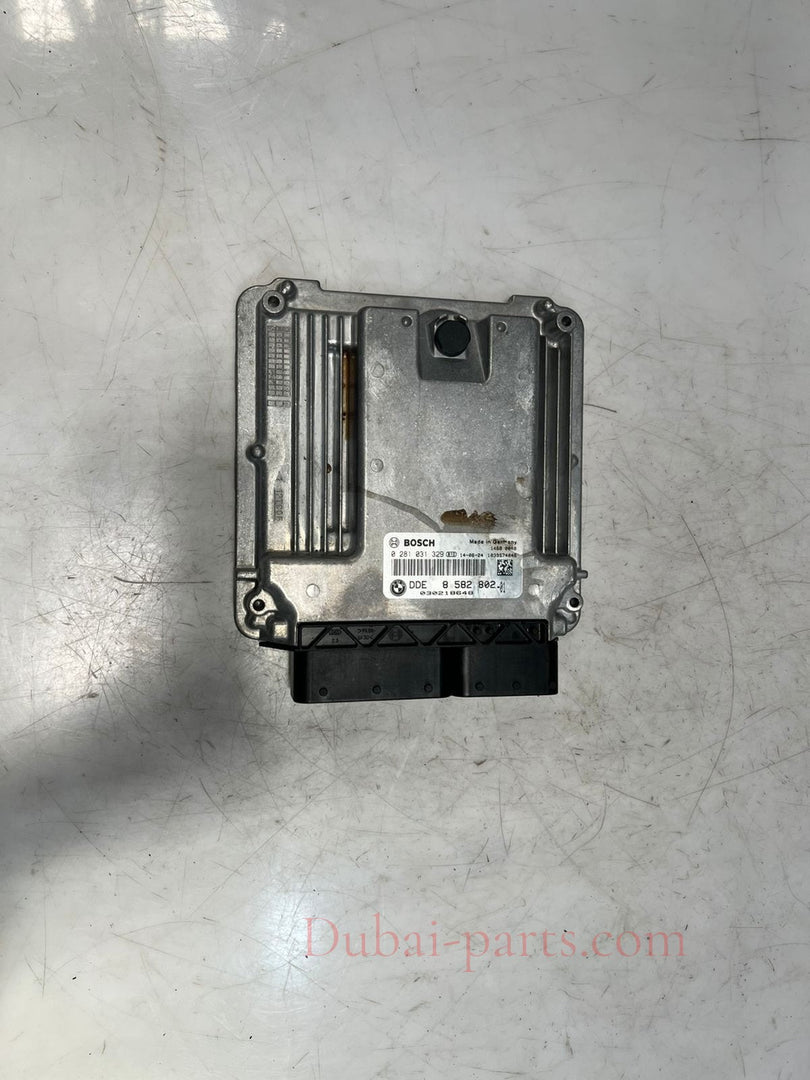 BMW F10 F30 F31 330d 530d Diesel N57N Engine Control Unit ECU DDE 8582802 OEM