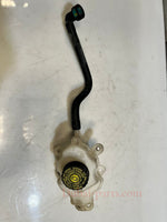 Bild in die Galerieansicht laden, 2022-2025 BMW iX 120 40 XDRIVE Brake Fluid Reservoir Expansion Tank 6898196 OEM