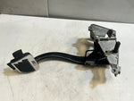 قم بتحميل الصورة إلى عارض الصور، 2009-2016 BMW Z4 Series E89 Brake Pedal Assembly 6785885 OEM