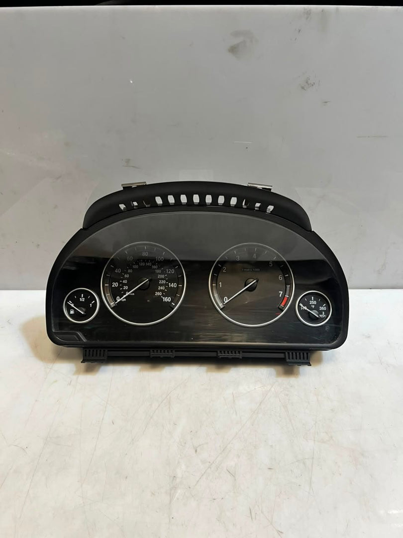 2011-2016 BMW F10 5-Series 528i Instrument Cluster Speedometer 9249343 OEM