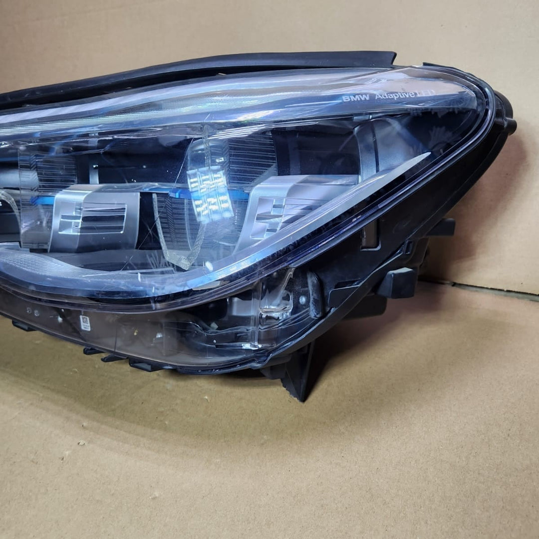 2016-2019 BMW Front LEFT SIDE ADAPTIVE Led Headlight 7483896 7 Series G11 G12