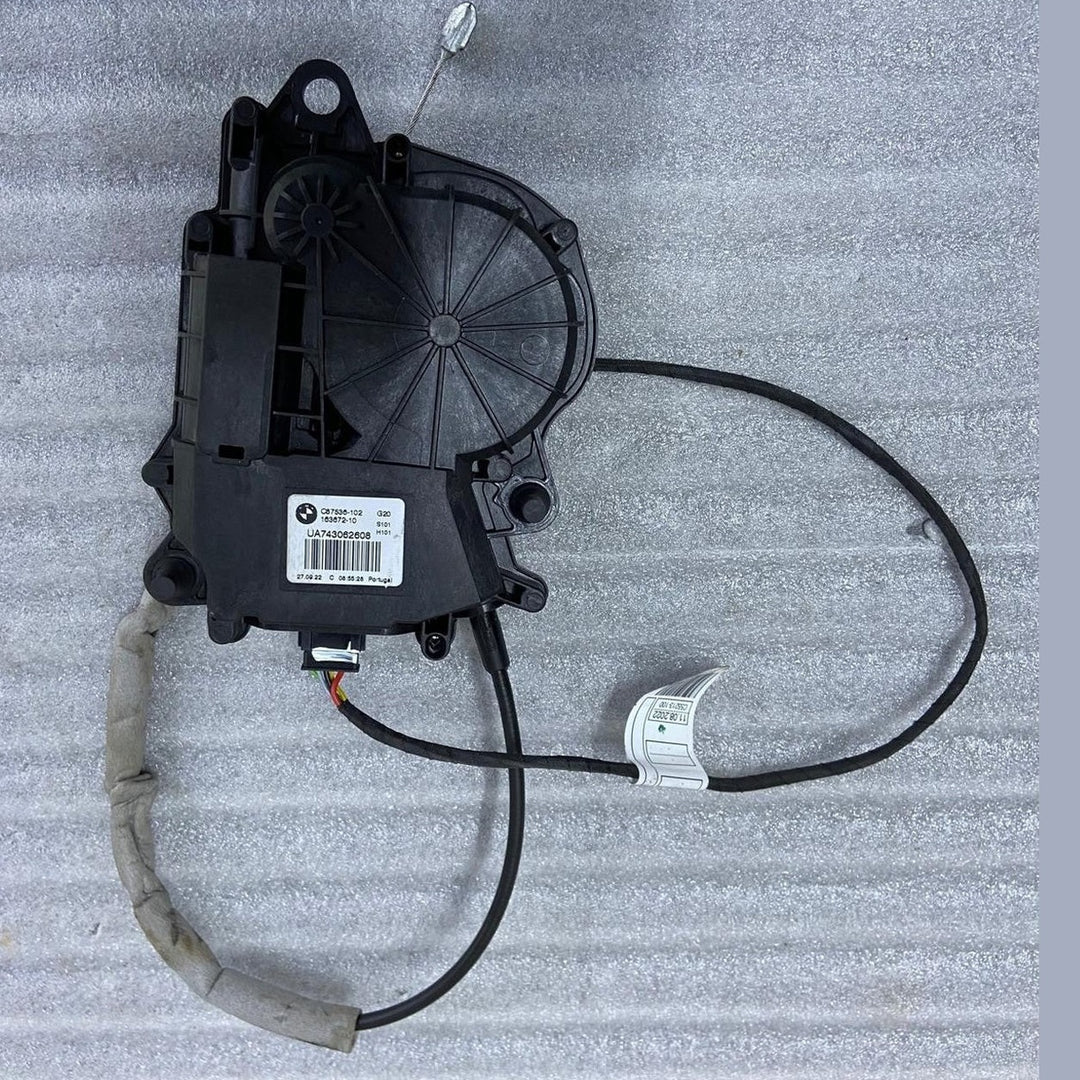 OEM BMW G21 320XD G80 M3  Soft Close Automatic Tailgate Lock Actuator 7430626