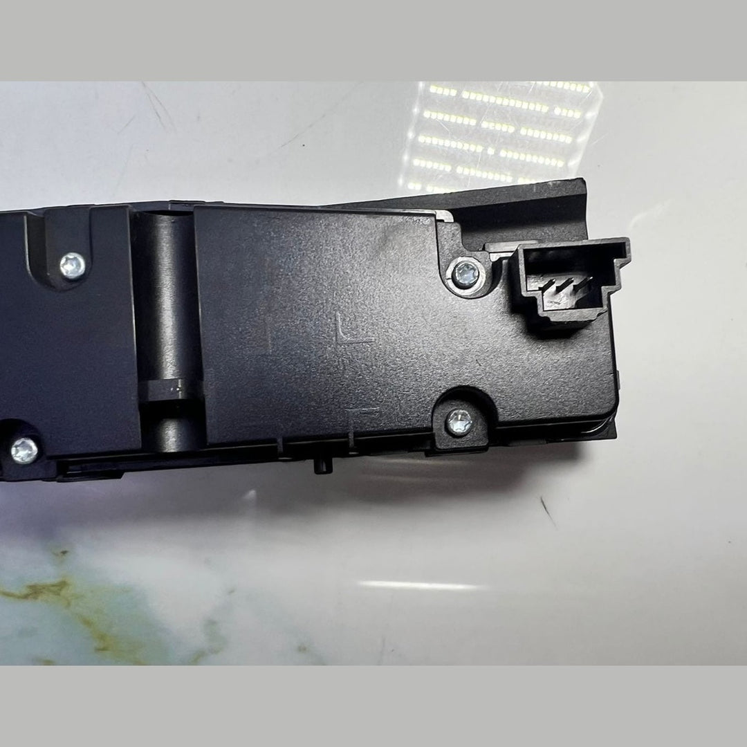 2010-2012 Mercedes Seat Heating Switch A2079051601 E-Class C207 W207