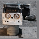 Load image into Gallery viewer, BMW F07 DSC ANTI BREAKING SYSTEM PUMP BREAK HYDRO CONTROL UNIT MODULE 6853400