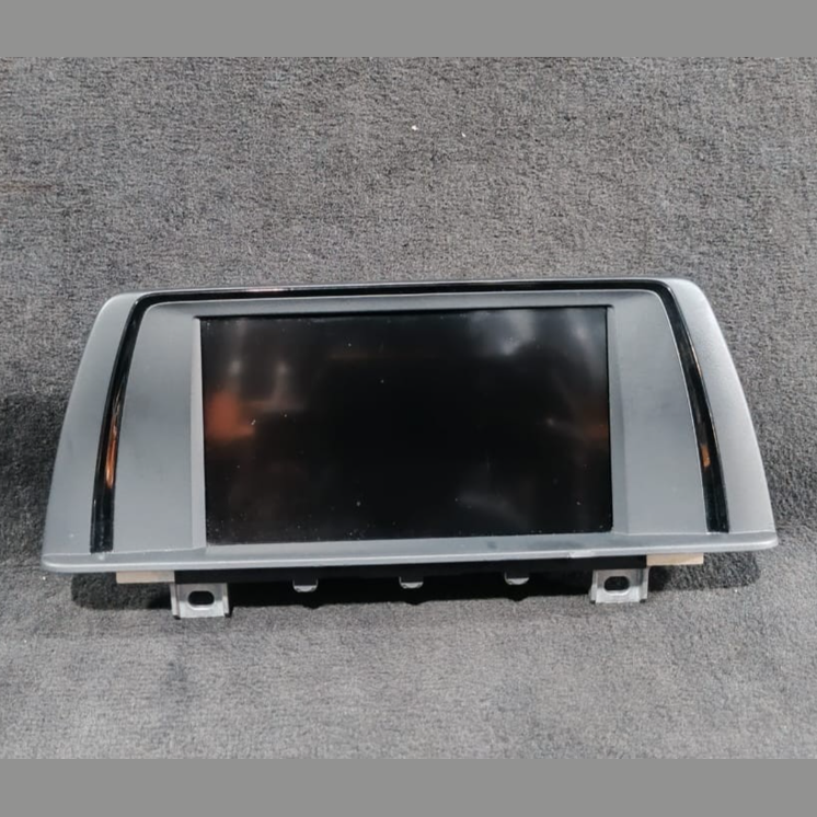 BMW 328i Xdrive FRONT DASH CENTRAL INFORMATION  DISPLAY F30 BM OEM - 9270393