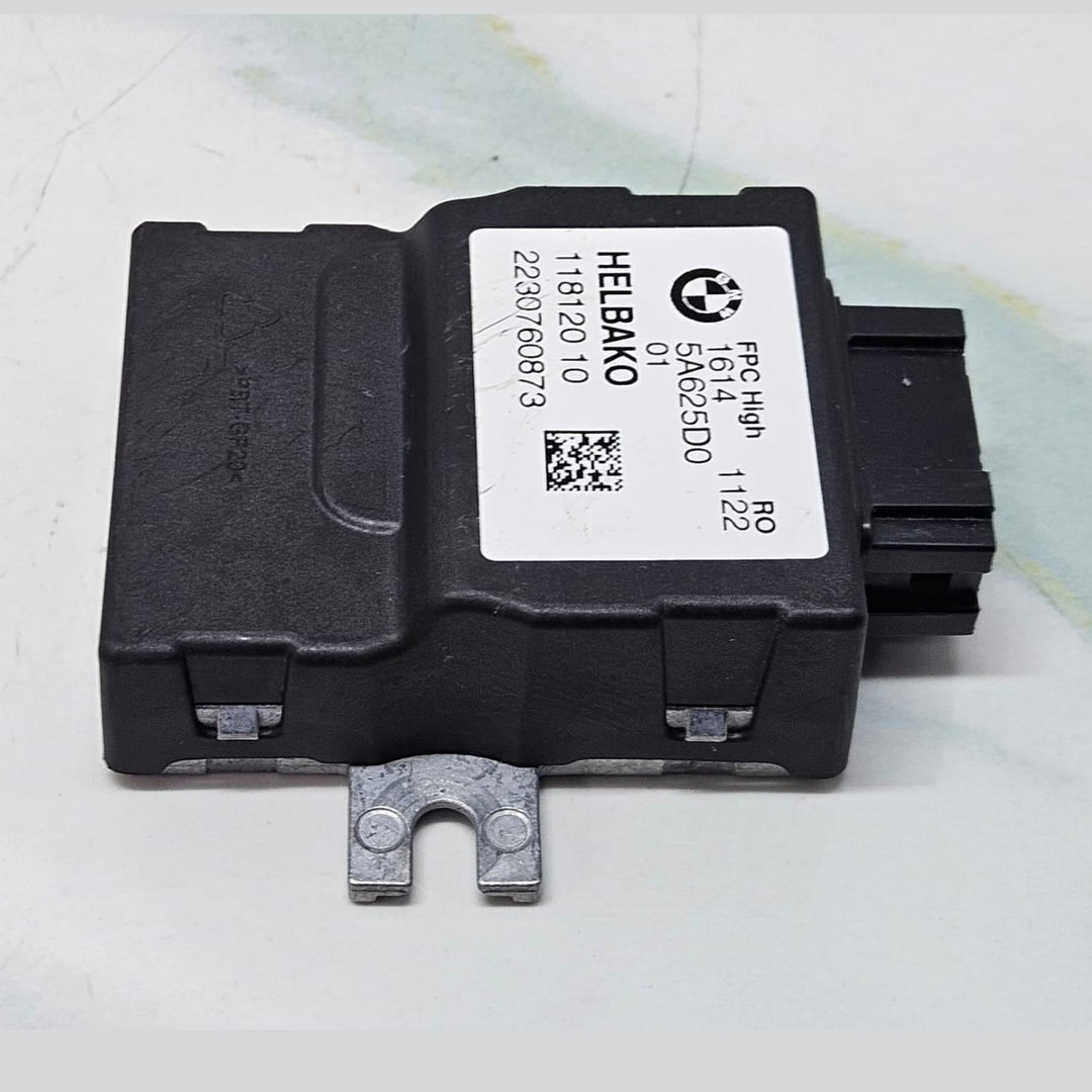 2022-2024 BMW 330i 3 Series G20 G21, 4 Ser G23 Fuel Pump Control Module 5A625D0