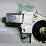 Bild in die Galerieansicht laden, Mercedes Rear Lamp Combination A 166 906 02 01