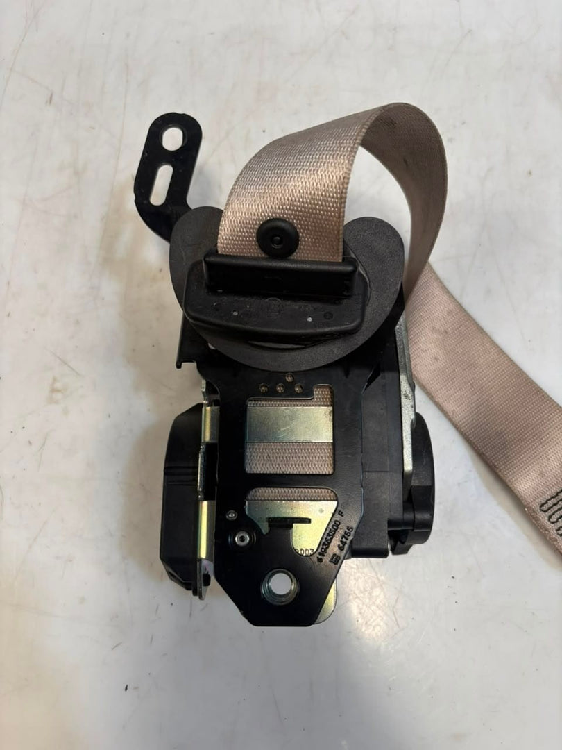 BMW 3 Gran Turismo 5' 7' F10 F11 F02 F01 Front Left Seatbelt 623742800 OEM