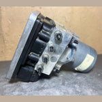 Bild in die Galerieansicht laden, 15-20 Mercedes W213 E-Class ABS Anti Lock Brake Pump Module A213 4314901 OEM