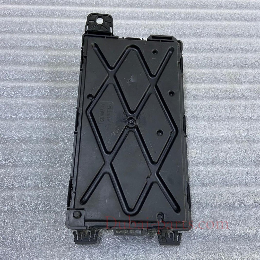 OEM BMW F20 F30 F34 F36 REM Rear Electronic Module Fuse Box Control 6809050