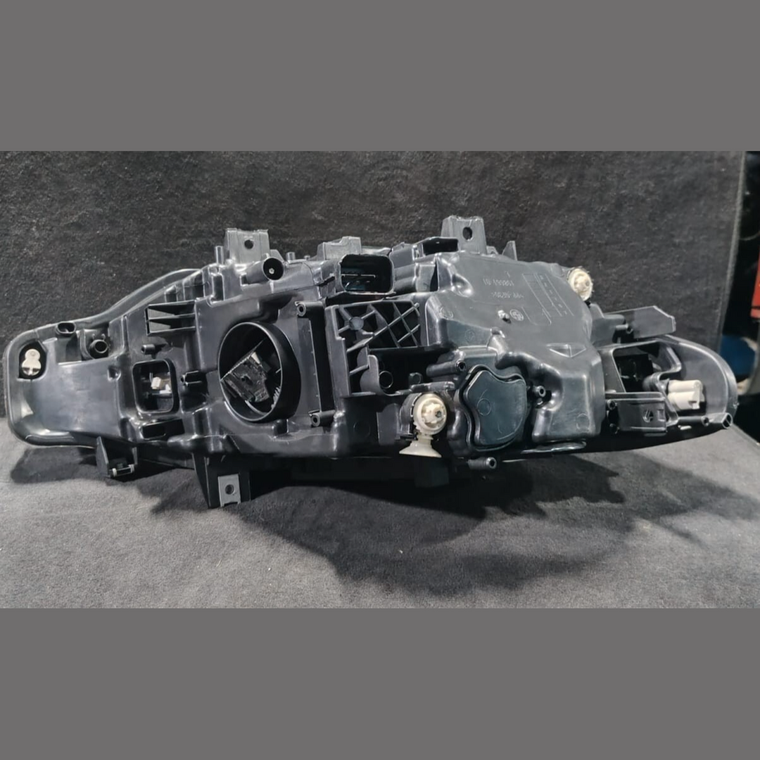 GENUINE  BMW 3 SERIES F30 LCI, F31 LCI, F35 LCI LED HEADLIGHT LEFT  - 7419633