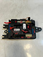 Load image into Gallery viewer, 2012-2016 BMW 3 Series F30, F31, F35 328i 2.0 Diesel 135kw Fuse Box 9261110