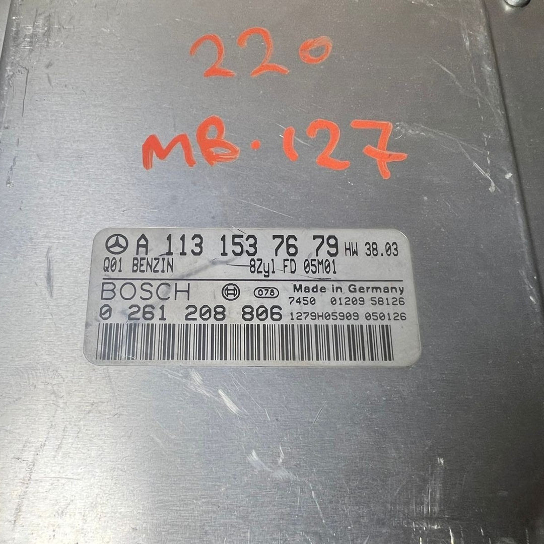 01-06 Mercedes W220 S-Class Engine Control Module Unit ECM ECU A113 1537679