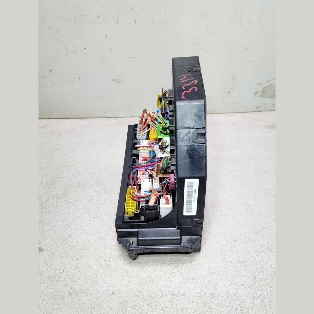 Mercedes-Benz Sam Control Module Front/Rear A2129003314 W204 C-Class 