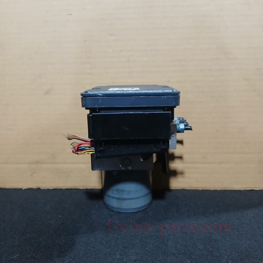 OEM BMW 5 series F10 F15 ABS ANTILOCK BRAKE PUMP CONTROL MODULE 6865860