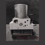 Load image into Gallery viewer, BMW X5 E70  ANTI LOCK BREACKING SYSTEM  ABS PUMP OEM 3451- 6854055-01