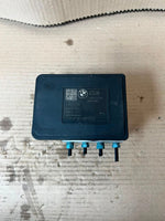 Load image into Gallery viewer, 2014 BMW 3 Series F20 F30 F31 328i ABS Pump Module 6858953 OEM