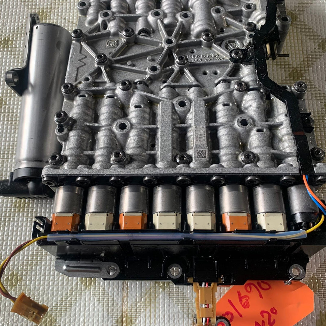 BMW F30 320I (N20) 8-HP TRANSMISSION VALVE BODY MECHATRONIC – P/N 8601690