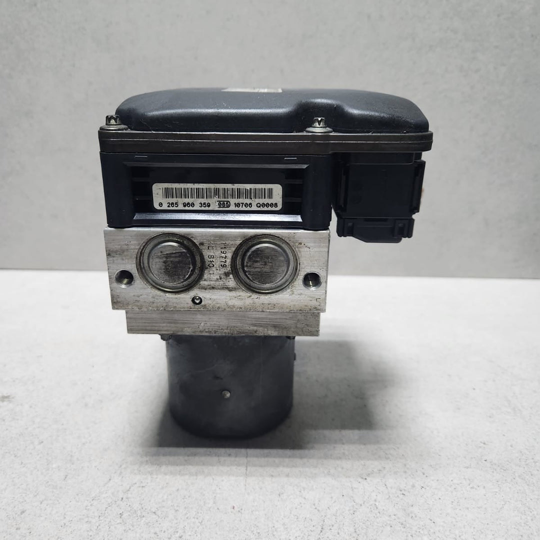 2007-2014 BMW X5 ABS Anti Lock Brake Pump Control Module 6798284 X6 E70 X5  E71