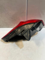 Bild in die Galerieansicht laden, 2014 BMW 5 Gran Turismo 507 LCI Rear Right Tail Light BACK LIGHT 7306166 OEM