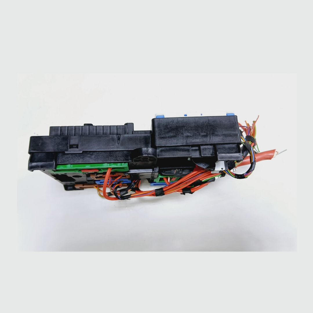 BMW 330I M340 G20 G22 POWER SUPPLY FUSE BOX CONTROL MODULE 8734161 OEM