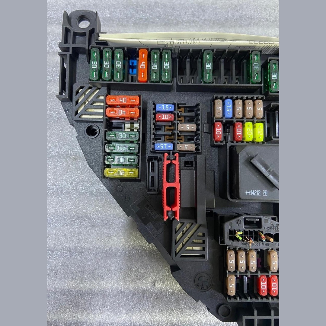 OEM BMW 528i F10 Rear Power Distribution Fuse Box Module 9264923