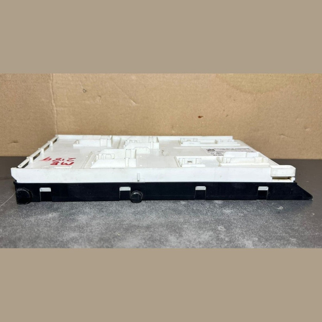 Mercedes-Benz W166 ML GL GLE Front SAM Body Control Module Unit A166 9009411 OEM