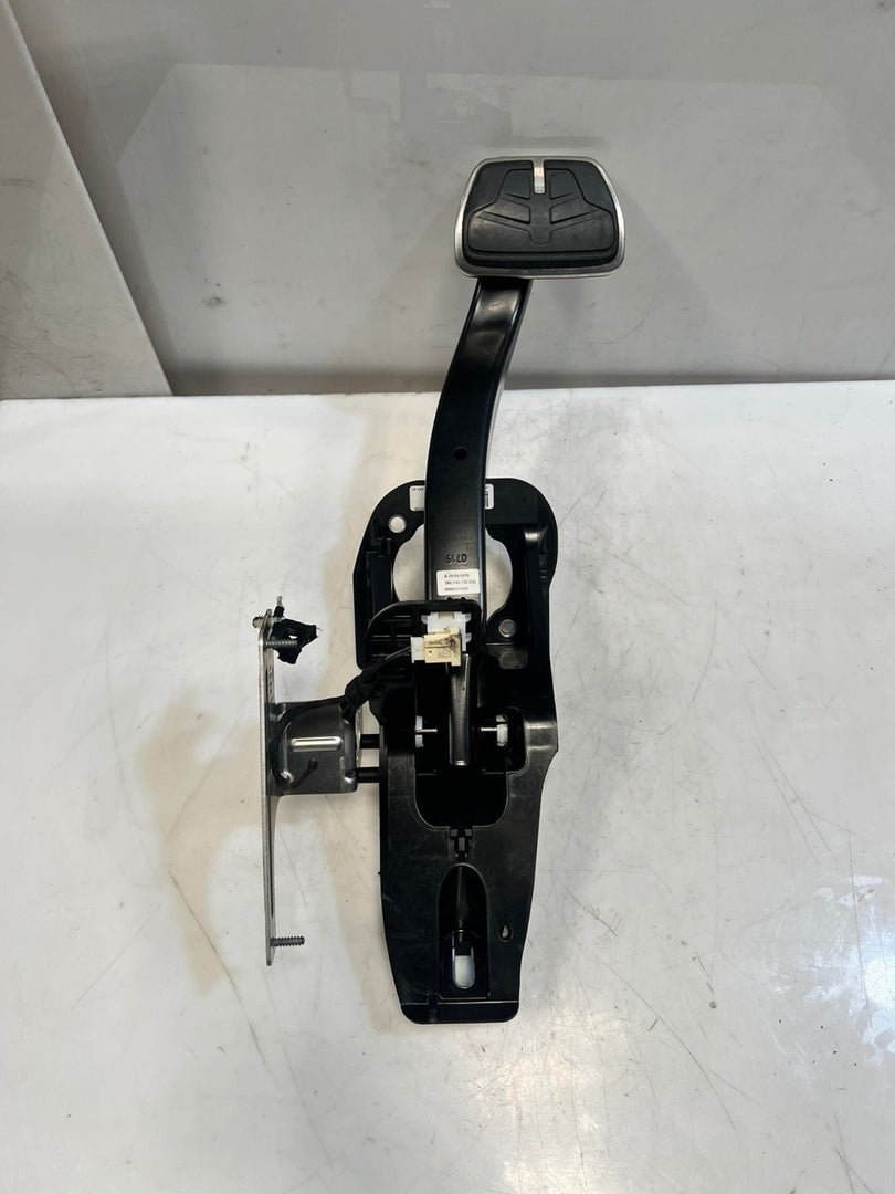 2019 BMW 3 4 Series G20 G21 G22 G23 G26 M SPORT Brake Pedal Assembly 6874282 OEM