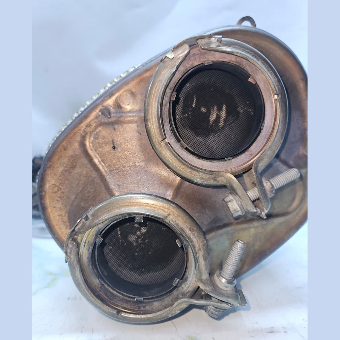 2019 BMW X5 X7 G05 B57 Catalytic Converter Diesel Particulate Filter 8581883 OEM